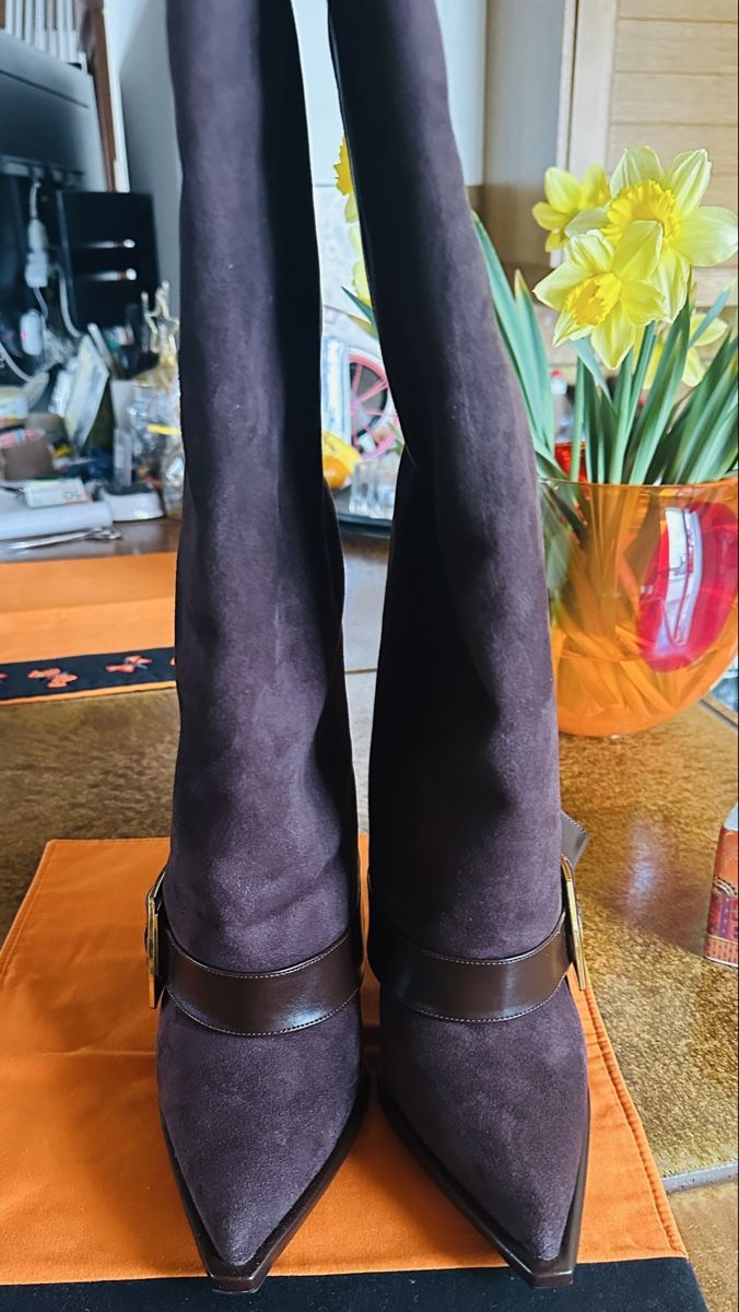 Scarpe da donna: Braune Stiefel, Grösse 39,  , Neu – Nuovo (secondo la descrizione) da Menziken venduto da cla_8qfq 1