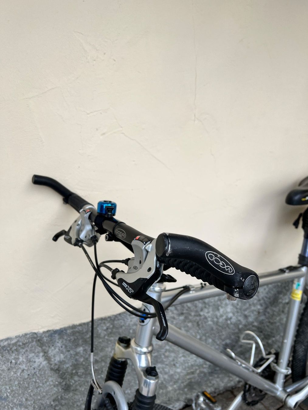 Biciclette: Damenvelo "Bontrager" 27 Gänge Shimano XT – Usato da Davos Platz venduto da paupet 4