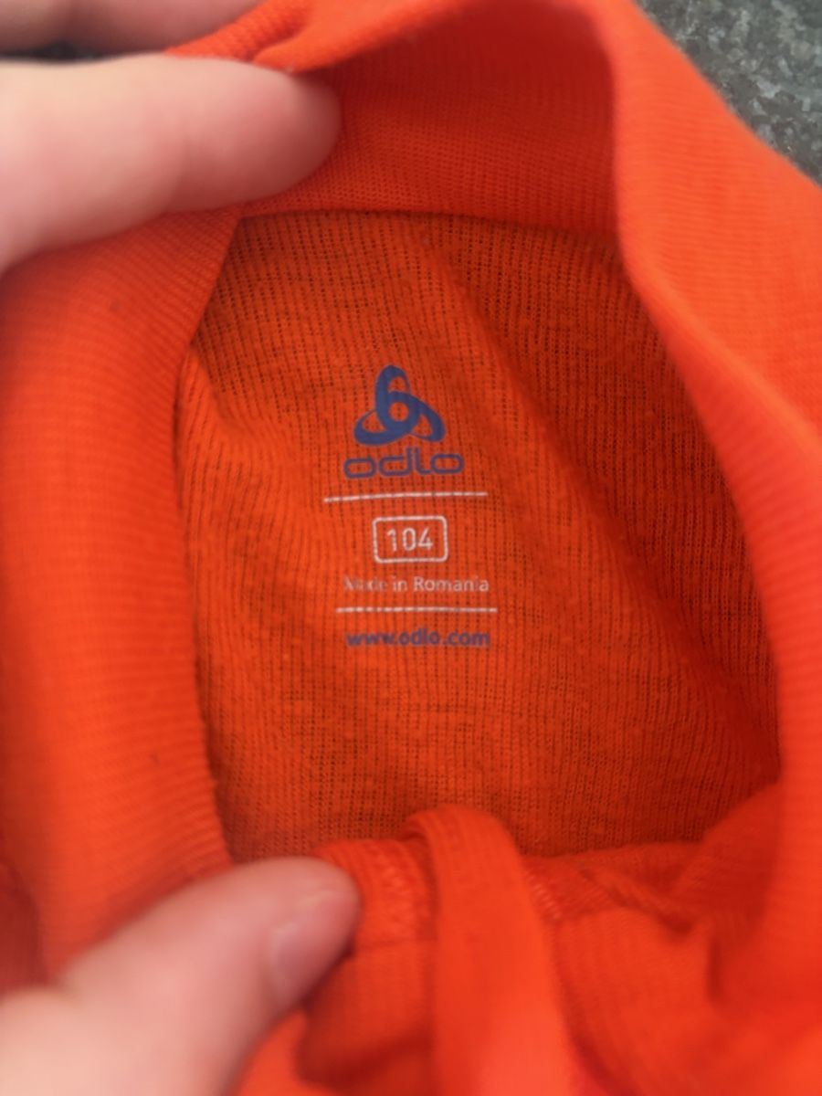 Odlo Maglioni & Felpe: Kinder Pullover Odlo Orange Grösse 104 – Usato da Grosswangen venduto da Sunnyday35 2