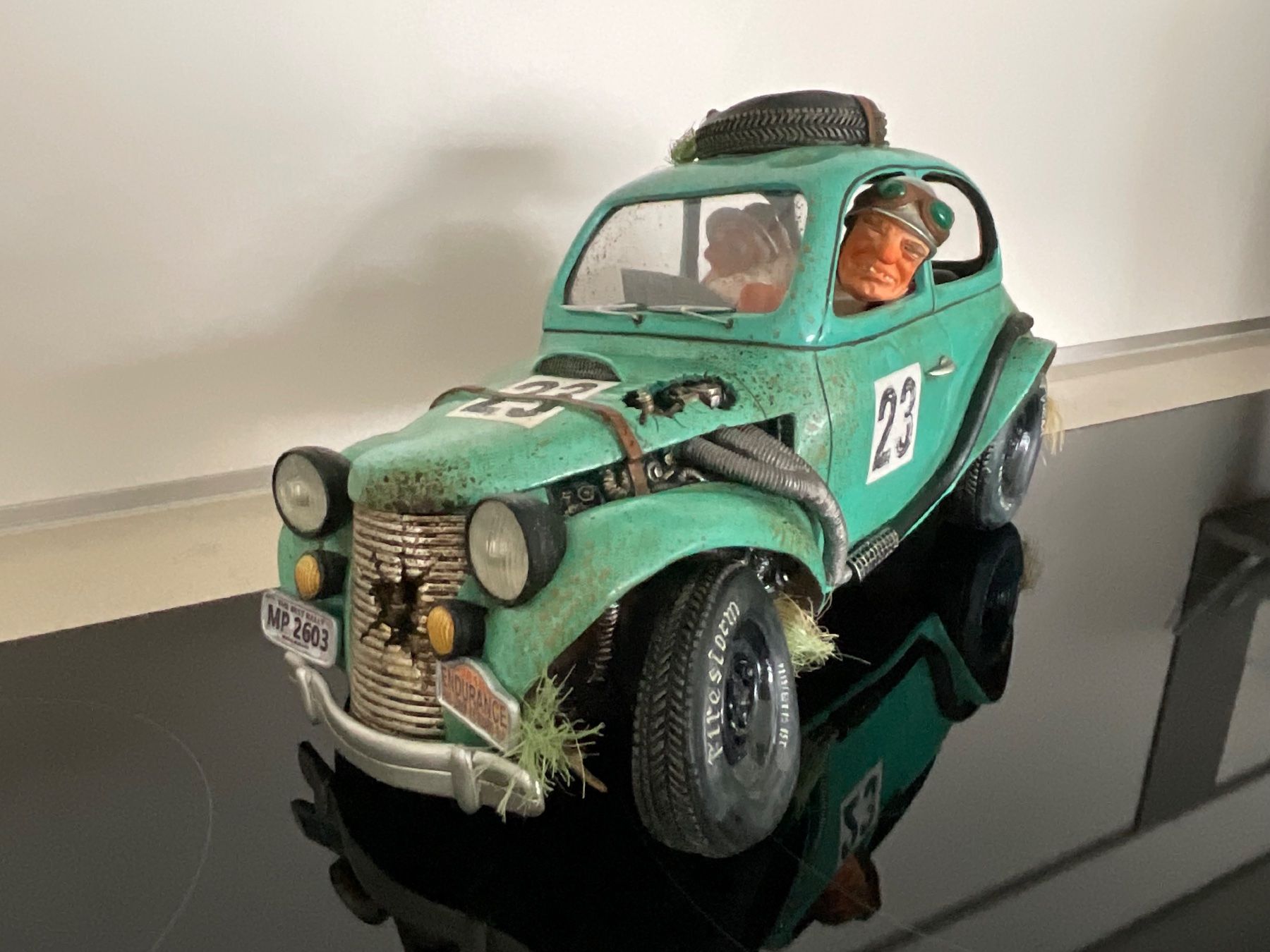 Statuette: Guillermo Forchino The Rally Car – Usato da Fulenbach venduto da Gambler001 1