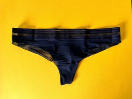 String Schwarz, PASSIONATA, Grösse 38