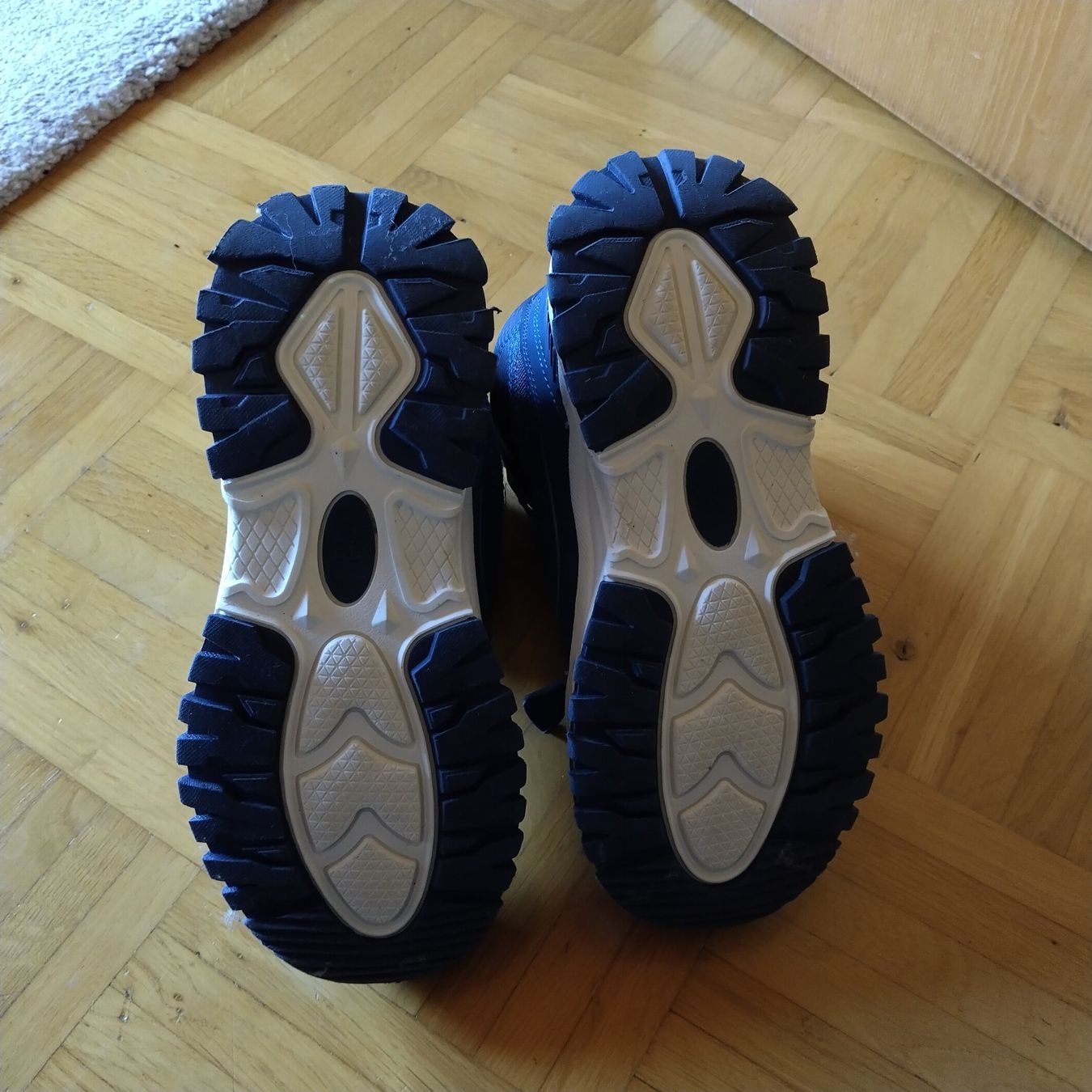 Scarpe da uomo: Kinder Winterschuhe blau Grösse 33 – Usato da Oberdorf NW venduto da niederj 3