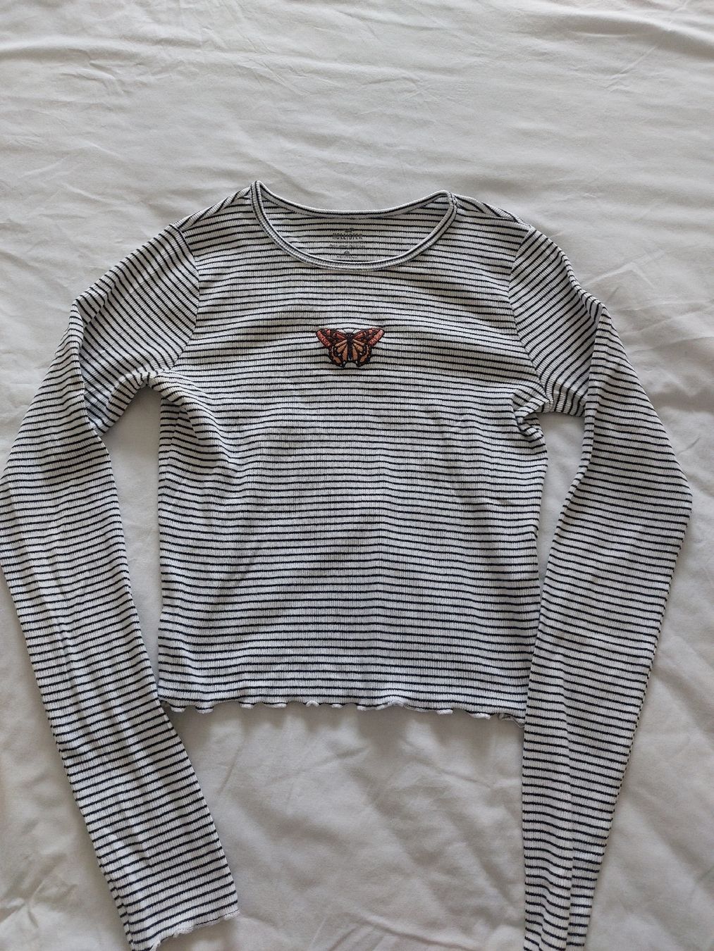 Hollister T-shirt: T-Shirt Hollister  Gr.S – Usato da Thun venduto da Alexanna