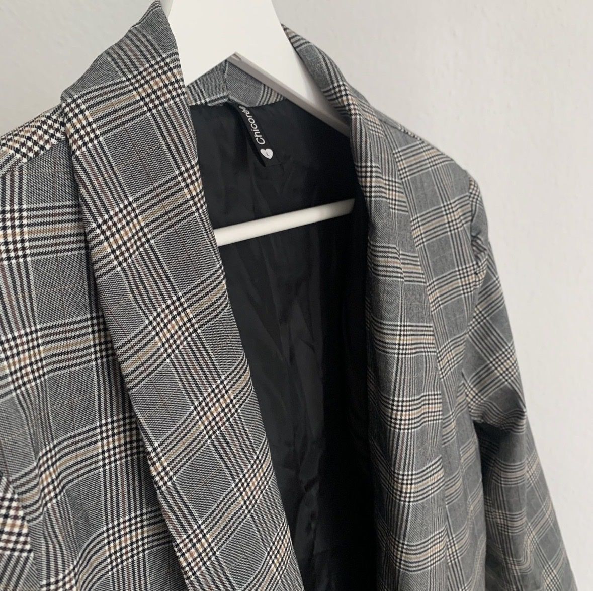 Giacche: Blazer kariert grau beige Grösse L – Usato da Turgi venduto da MsMinouche 1