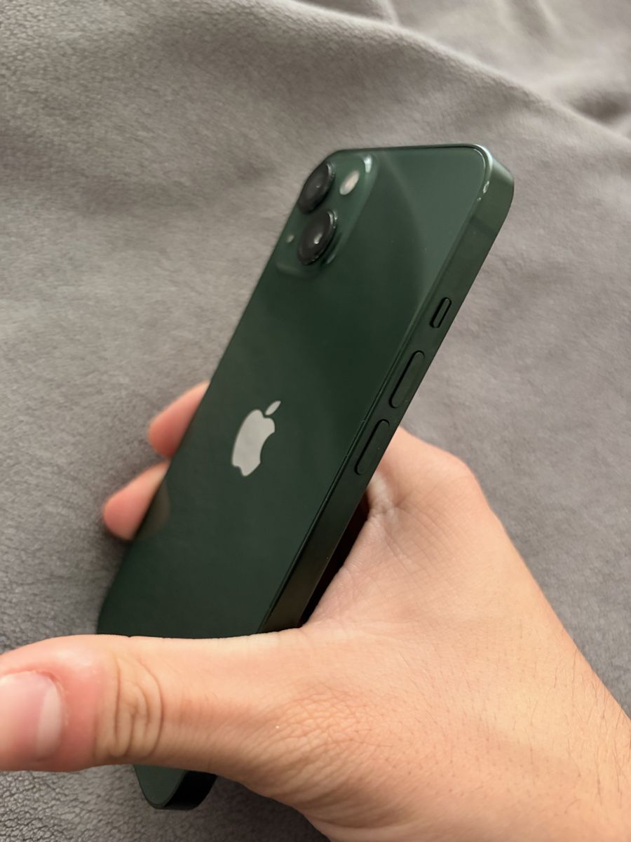 Apple Telefoni cellulari / Smartphones: Iphone 13 Grün – Usato da Burgdorf venduto da ata_wk2z 3