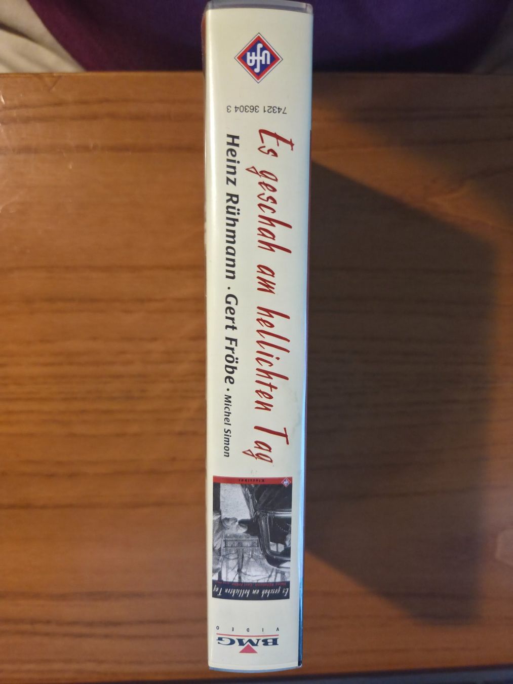 Tutti i VHS: Es geschah am hellichten Tag VHS UFA Klassiker – Usato da Aldesago venduto da lusuardi 2