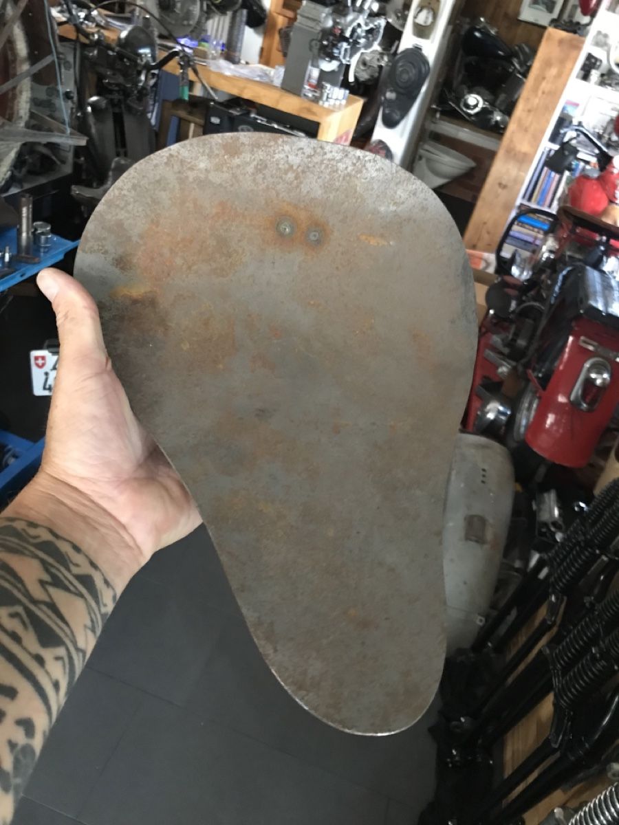 Harley-Davidson Tutti i ricambio per moto: Harley Bobber Sattelplatte – Usato da Aathal-Seegräben venduto da Romeo8607 3