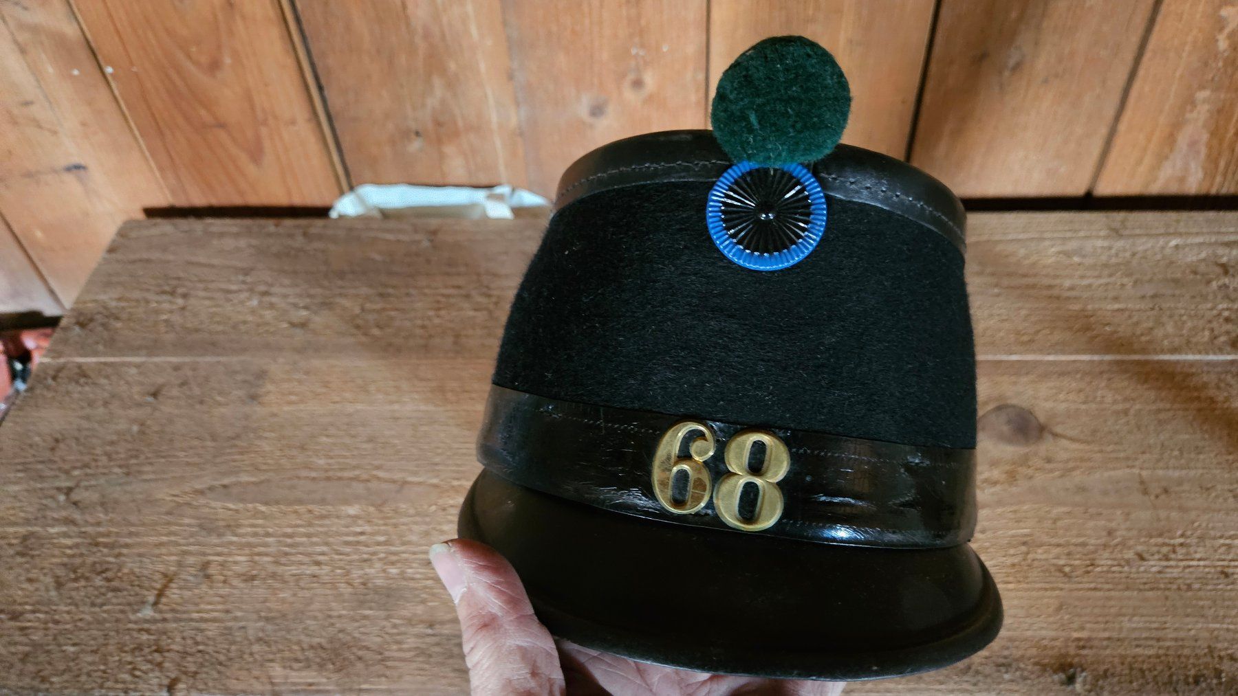 Schweizer Armee Uniformi & Effetti personali: Historischer Schweizer Militär-Tschako – Usato da Suhr venduto da Jensdetlef