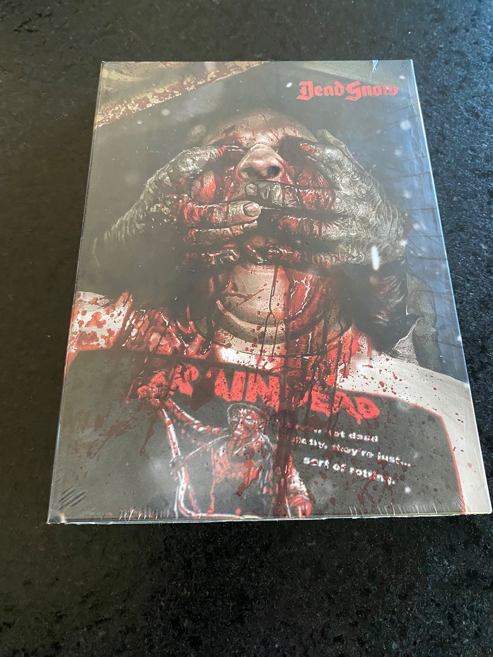 Tutti i DVDs: Dead Snow Mediabook Blu-ray + DVD OVP – Nuovo e nell'imballaggio originale da Schmitten FR venduto da FilmRarities