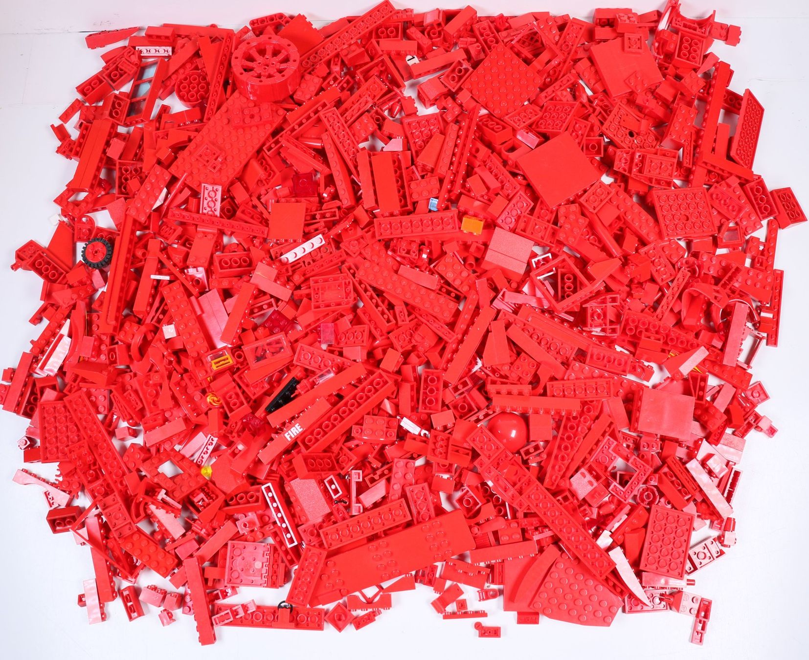 Lego Kit di costruzioni: 1.5 kg. rote Legoteile – Usato da Hettlingen venduto da Scholi99