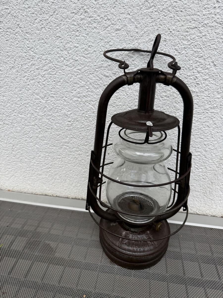 Lampade: Antike Sturmlaterne – Usato da Tennwil venduto da Zenayda