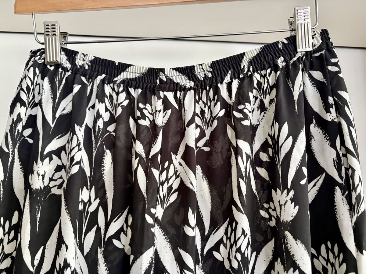 Pantaloni: Trousers floral print black white size L – Usato da Zürich venduto da ron_t88f 3