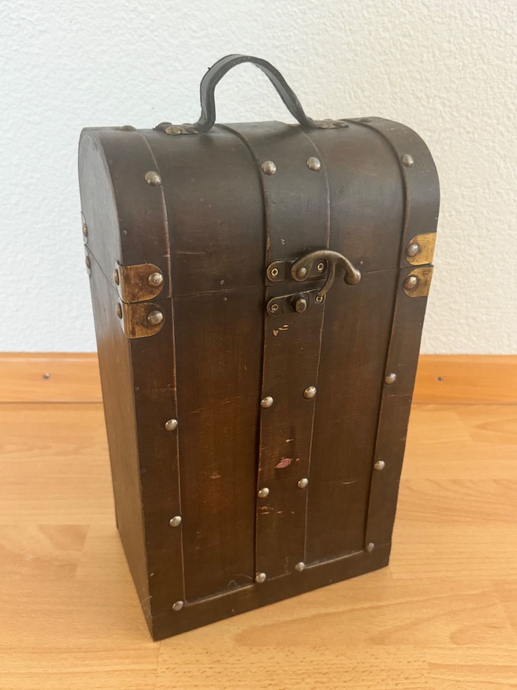 Cassapanche: Holzkiste Holztruhe – Usato da Neuhaus SG venduto da 25susan