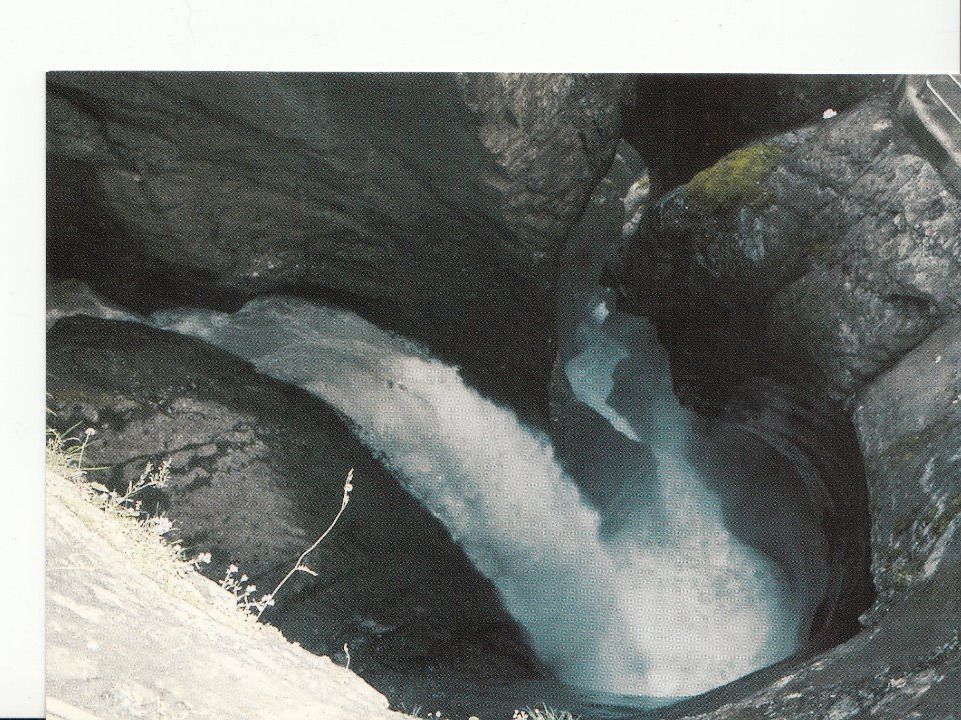 Cartoline postali: Trümmelbachfall um 1995 – Usato da Bürglen TG venduto da StampGraf
