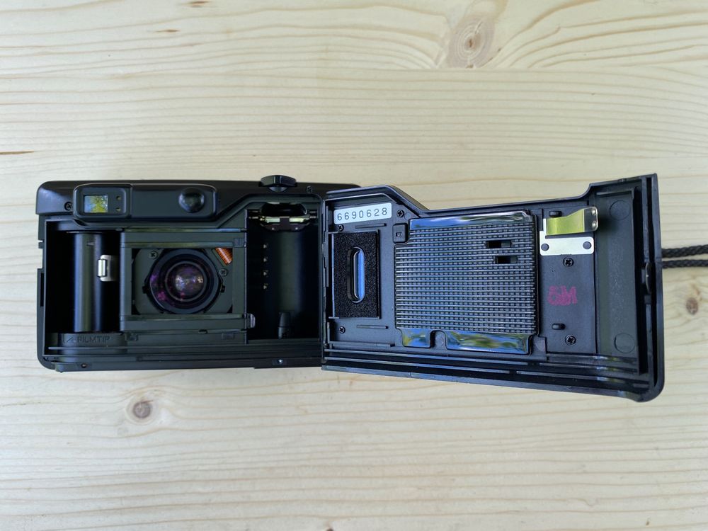 Konica Appareil photo: Konica Big Mini Zoom TR Kamera – D'occasion à Feldbach par Olive1 9