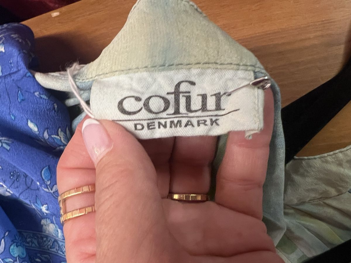 Blusen: Cofur Damen Bluse Seide Grösse S Batik Muster – Gebraucht aus Burgdorf von puppennetz 8