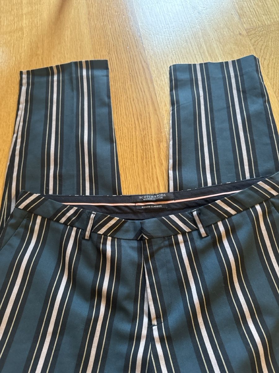 Pantaloni: Scotch&Soda: Viskose Hose 40 – Usato da Füllinsdorf venduto da Nanna22