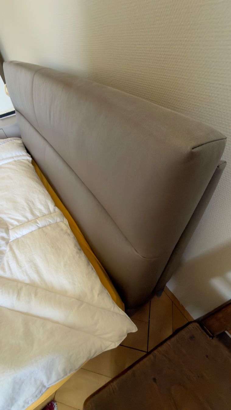 Letti: Lit 140 x 200cm En cuir – Usato da Fribourg venduto da vibifgva 1