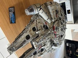 LEGO Star Wars Millennium Falcon 75192 guter Zustand