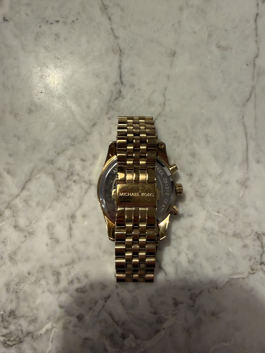 Michael Kors Uhren: Michael Kors Uhr Goldfarben  – Gebraucht aus Zug von katarinajj 2