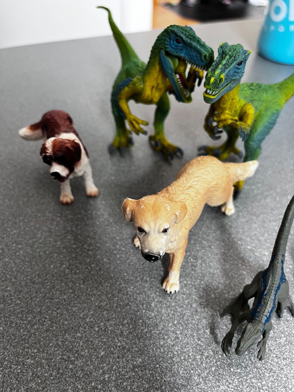 Schleich Giocattoli: Schleichtiere Hunde Dinosaurier Kuh Konvolut – Usato da Stadel venduto da Ani78