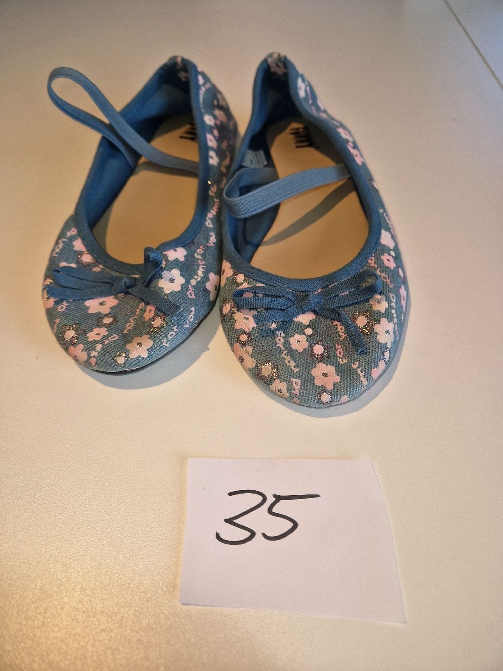 Scarpe per ragazze: Schuhe Grösse 35 – Usato da Stüsslingen venduto da white_angel86