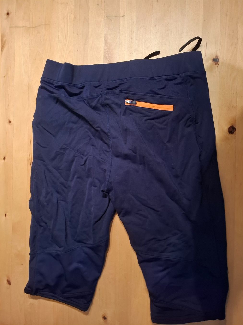 Hosen: Sport-Shorts Active, Dunkelblau Grösse XL – Gebraucht aus Münchenbuchsee von Twertor 2