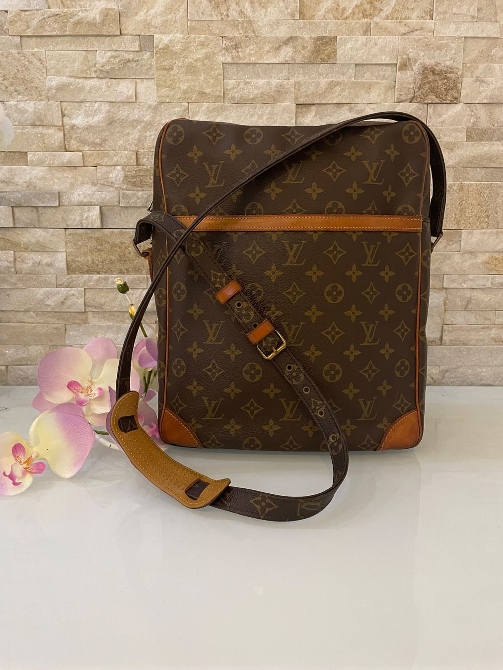 Louis Vuitton Borse: Louis Vuitton Umhängetasche - Nr. 609 – Usato da Hittnau venduto da LuxAndMore 1