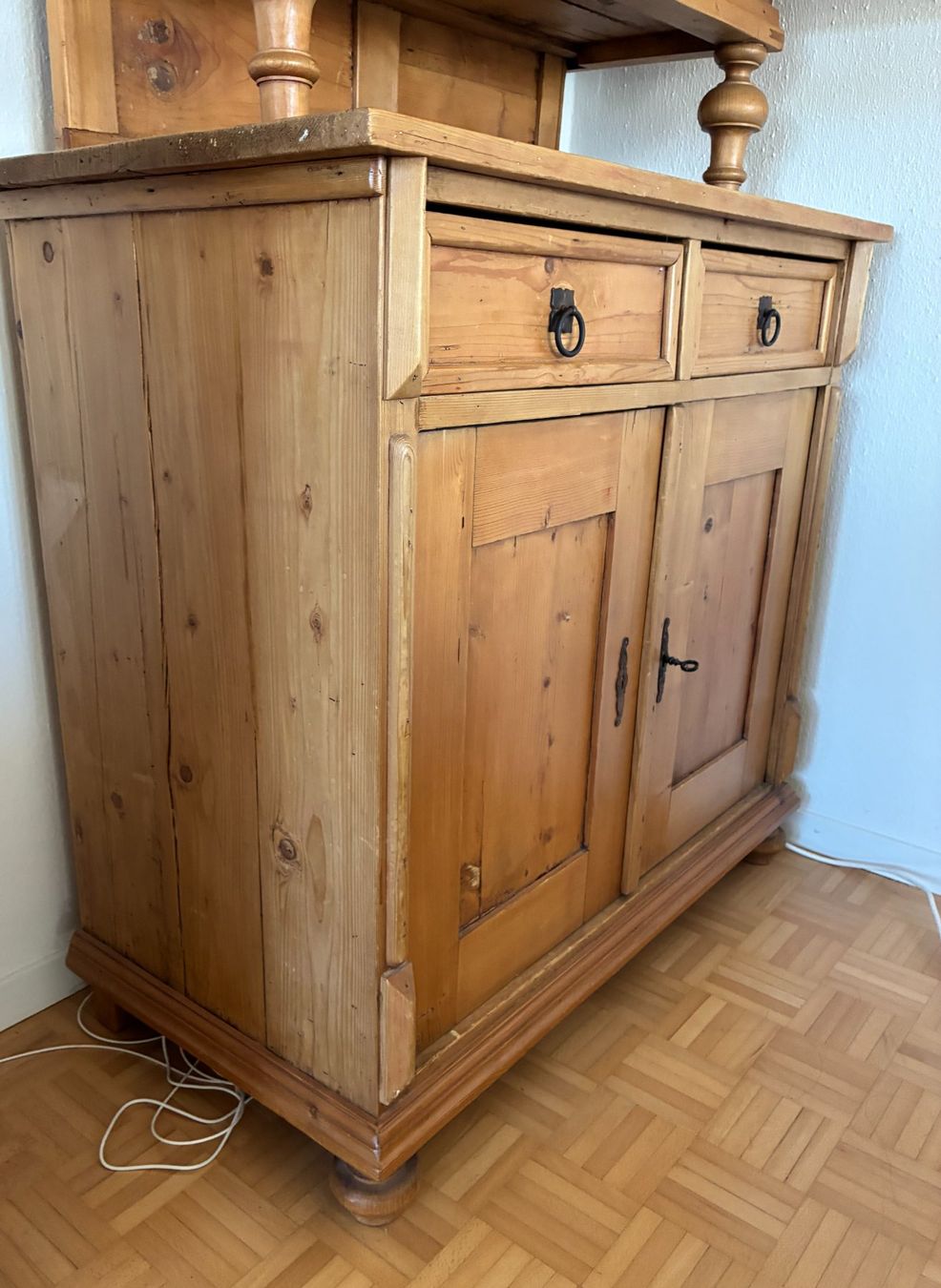 Armadi: Bauernschrank antik, Kommode mit Glasvitrine – Usato da Wil SG venduto da hsmitti 3