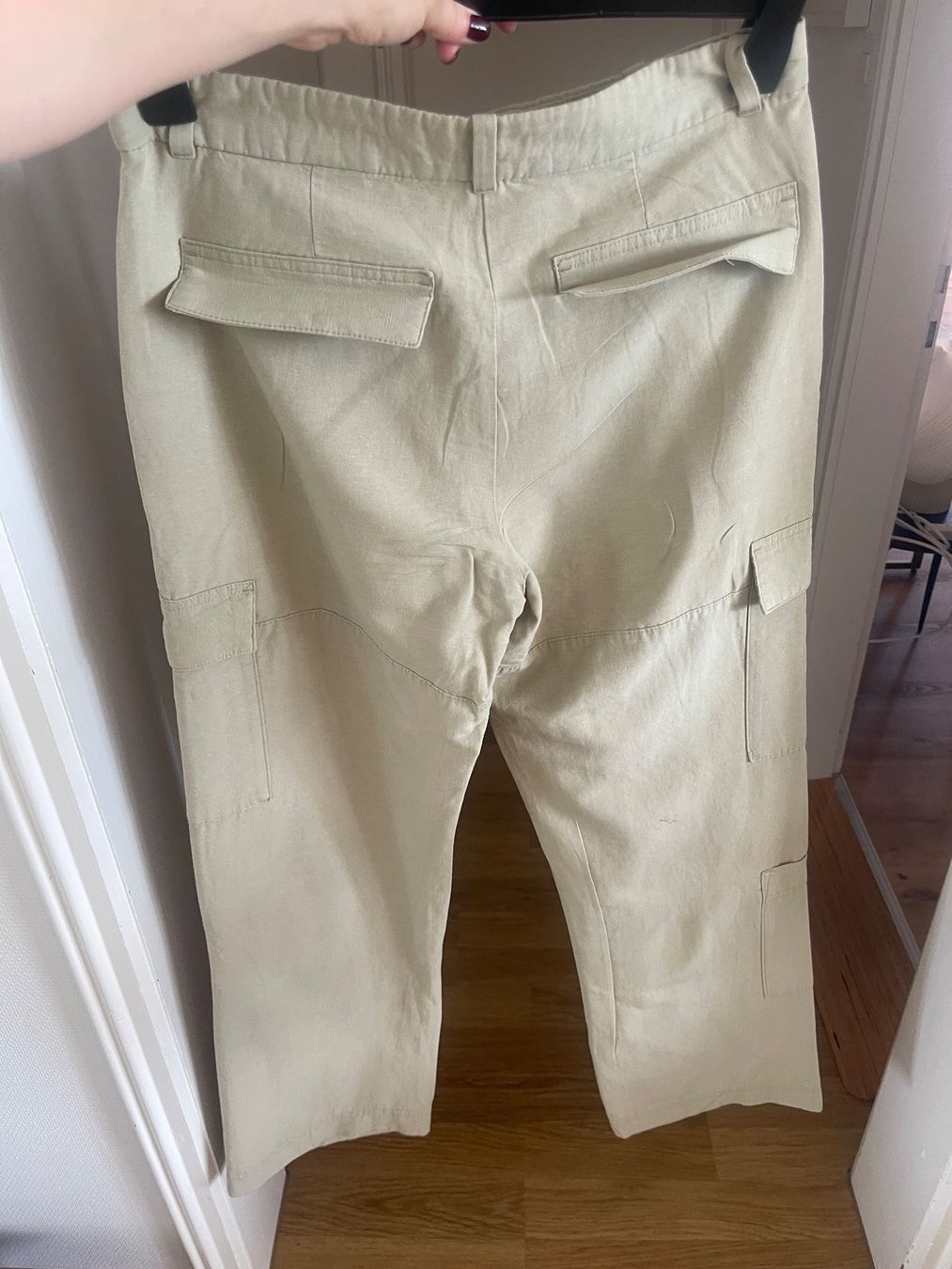H&M Pantaloni: Beige/olive Cargo Hose Damen Sommer Gr. S – Usato da Horgen venduto da Sol-verde 2