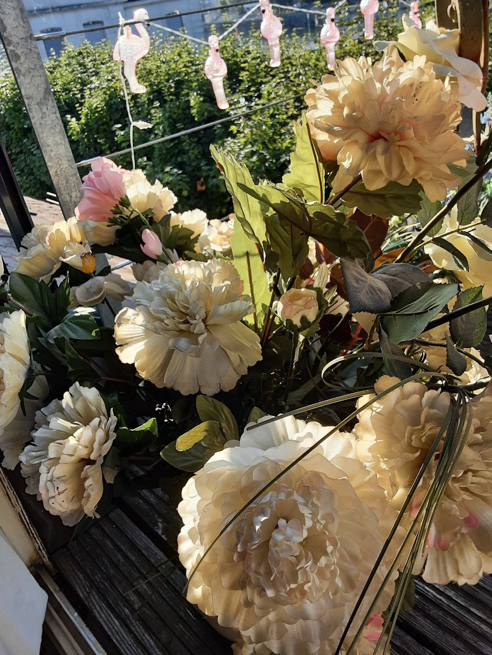 Piante & sementi: Schöne Kunst-/Seidenblumen, 2 grosse Bouquets – Usato da Solothurn venduto da BelleEpoque 4