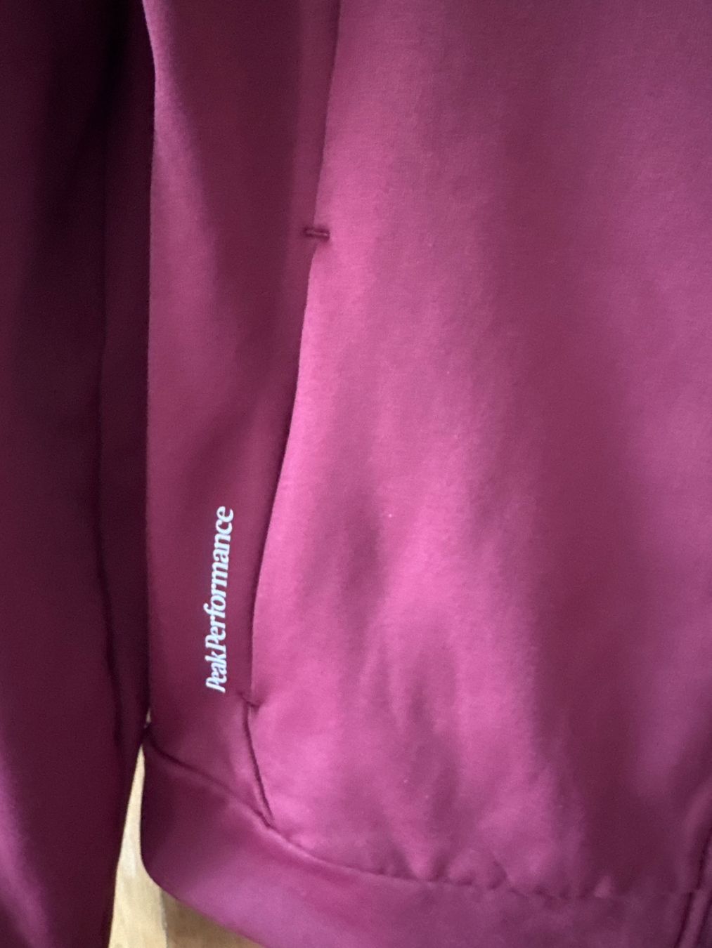 Peak Performance Jacken: Peak Performance Softshell Jacke Gr. M – Gebraucht aus Winterthur von britsi 2