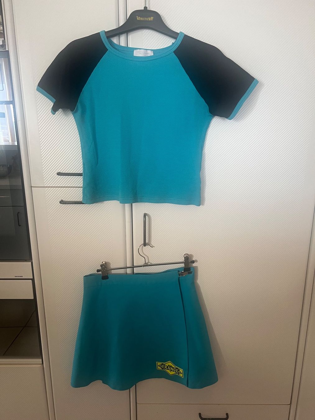Lotti di vestiti: Ensemble vintage (1997) taille s – Usato da Lugnorre venduto da jul_lnh6