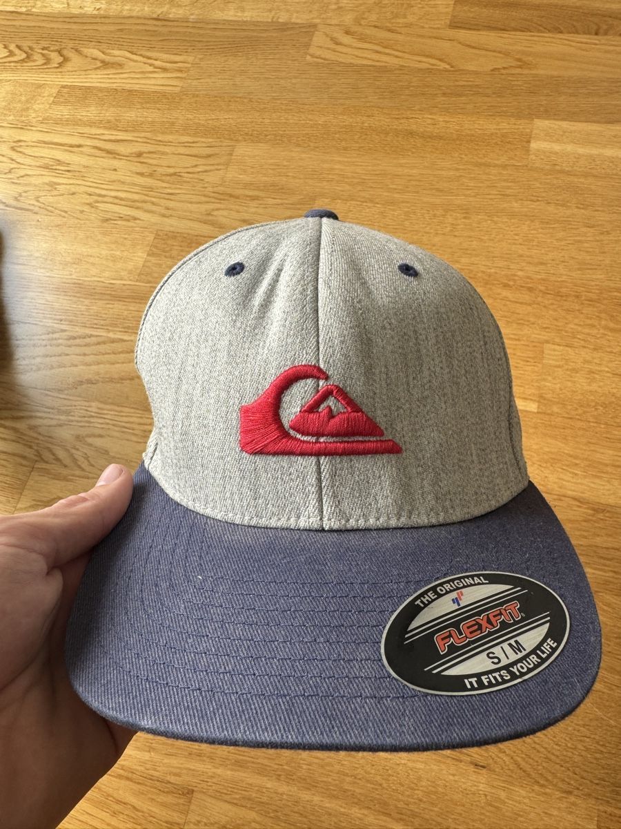 Quiksilver Copricapi, berretti & cappellini: Quiksilver Flexfit Cap S/M – Usato da Biel/Bienne venduto da 3liaasss