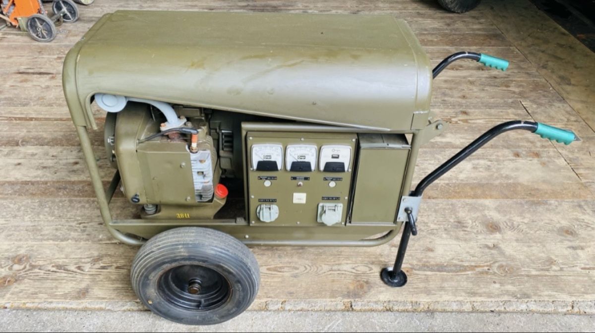 Generatori di corrente: Armee Onan Stromaggregat 230v 3500w – Usato da Pfaffnau venduto da JMWPerformance00