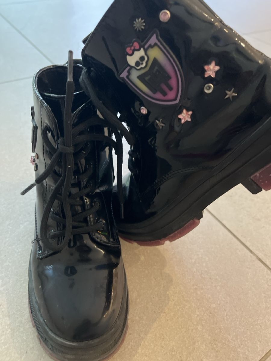 Chaussures filles: Mädchen Boots Monster High Grosse 32 – D'occasion à Turgi par SvetlaM 3