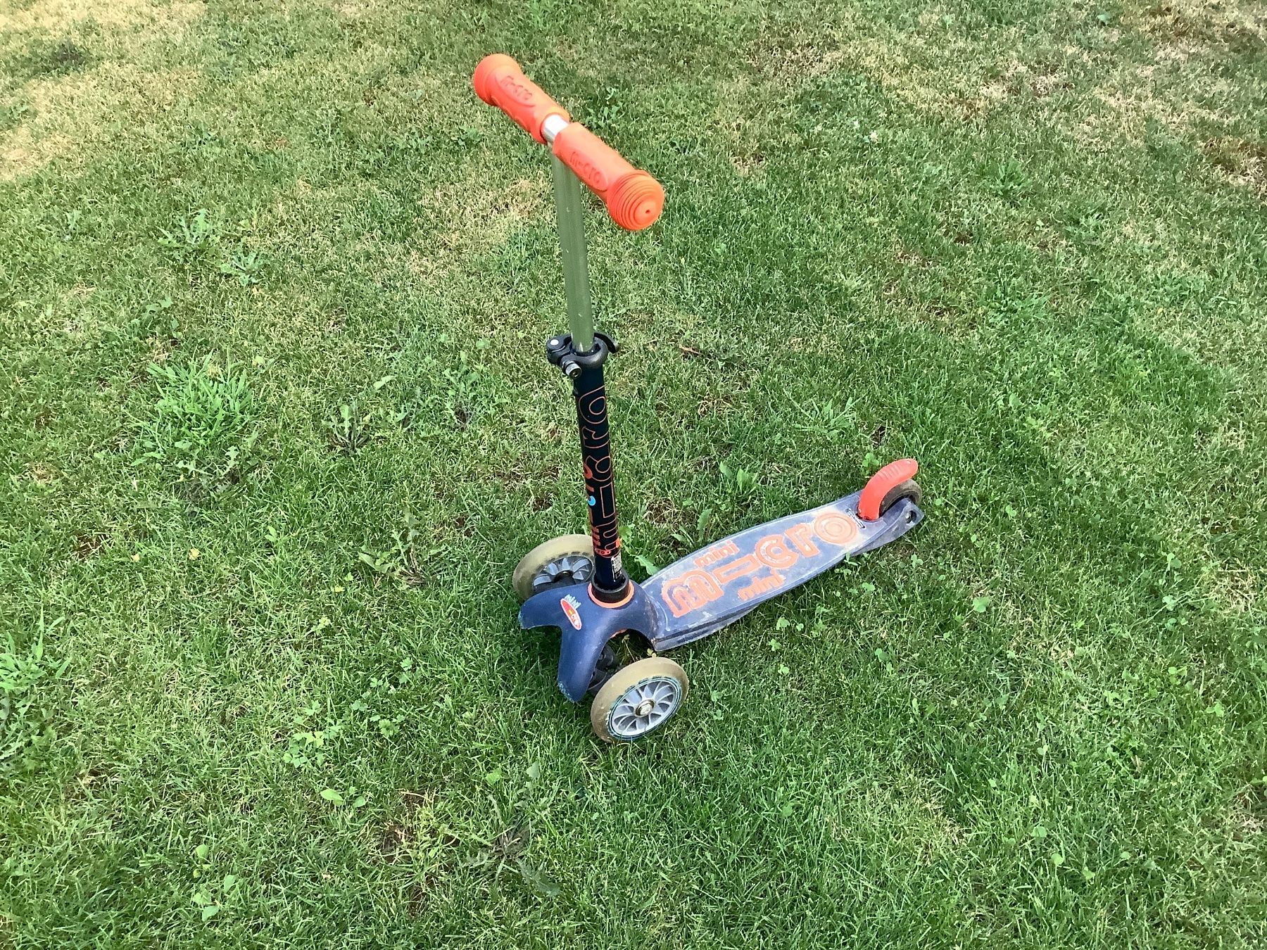 Micro Fahrzeuge für Kinder: Kinderroller Micro 3-Rad blau orange gebraucht – Gebraucht aus Unterentfelden von Imim01 1
