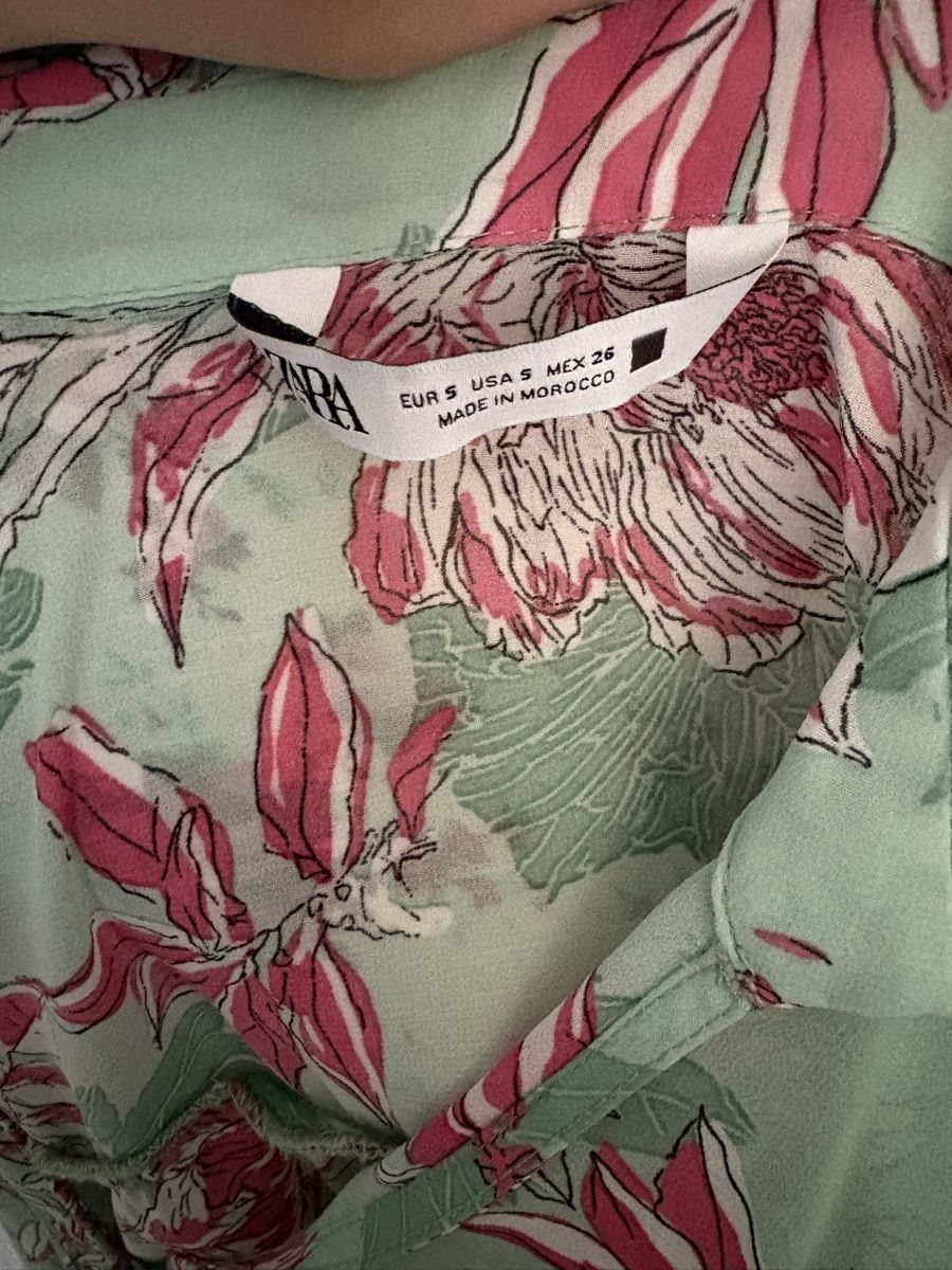 Zara Blusen: Zara Bluse – Gebraucht aus Wetzikon ZH von i.ri 2