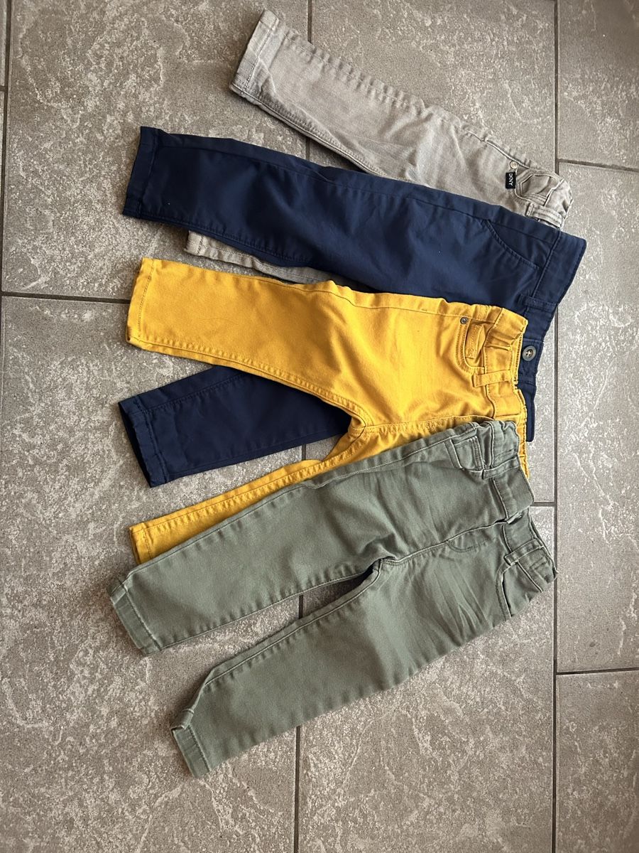 Pantaloni: Kleinkinder Hosen Gr. 74/80 – Usato da Langnau am Albis venduto da Elli2013 1