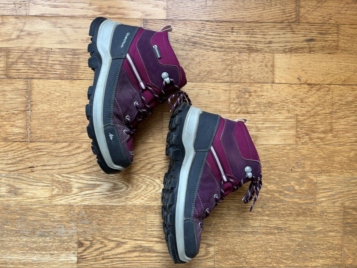Decathlon Scarpe da donna: Quechua Wanderschuhe Größe 38 – Usato da Zürich venduto da neu_q7hd