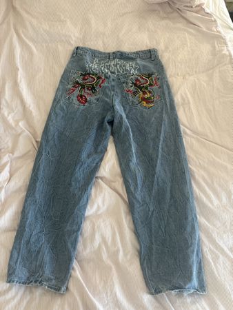Ninth Hall Baggy Jeans bestickt