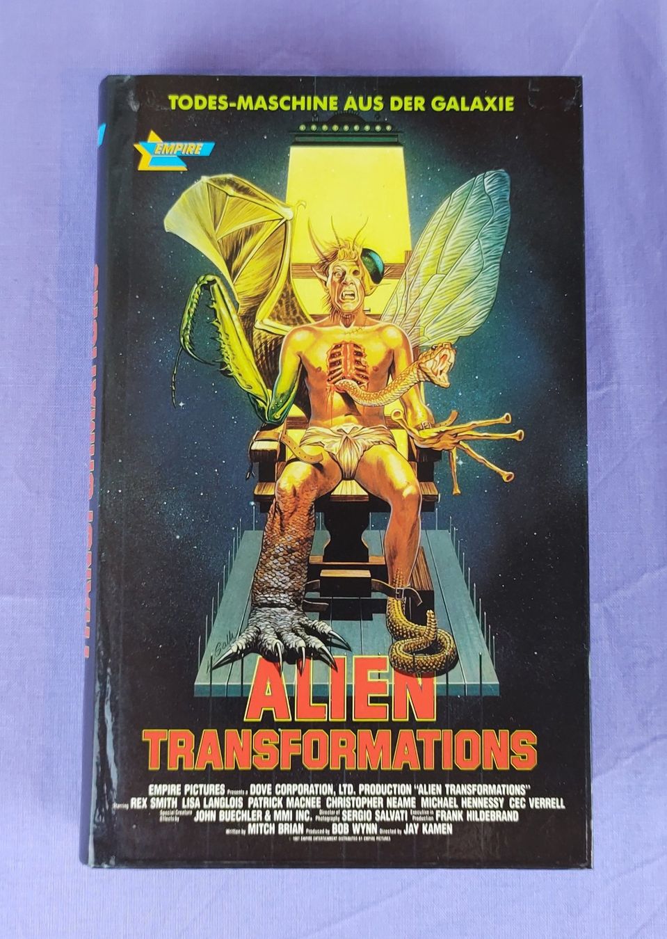 Alle VHS: VHS-Videokassette: Alien Transformations RAR – Gebraucht aus Basel von