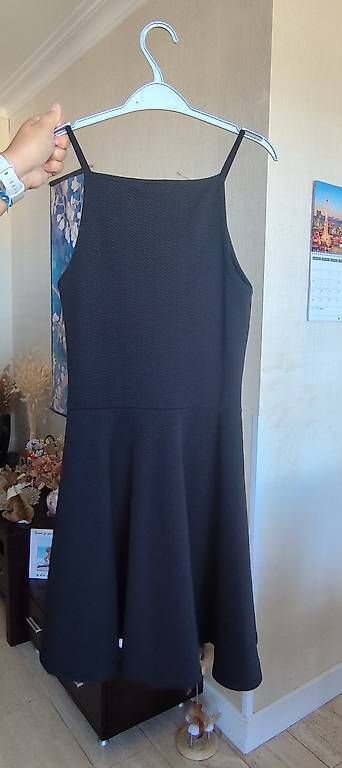 Vestiti: Robe  – Nuovo e nell'imballaggio originale da Lausanne venduto da vri_jmb8 2