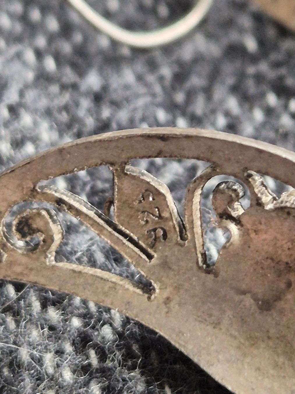 Ohrringe & -stecker: 925 Silber Ohrringe mit Blackstar – Gebraucht aus Binningen von rom_9ls7 2