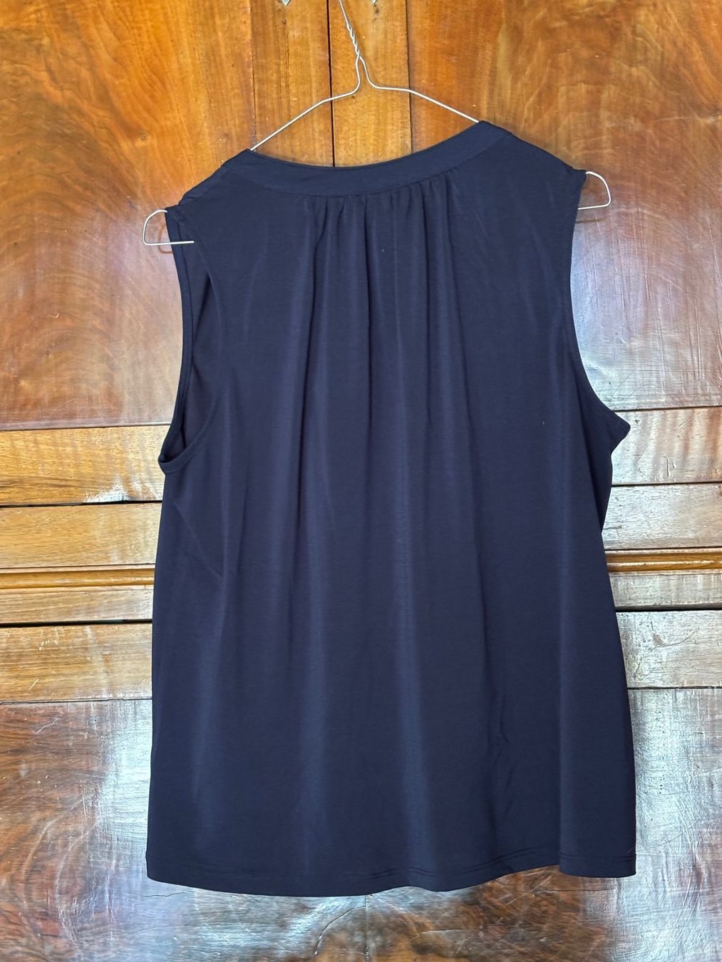 H&M Top: Haut bleu marine H&M, taille M – Usato da Grand-Lancy venduto da hip_2rbd 1