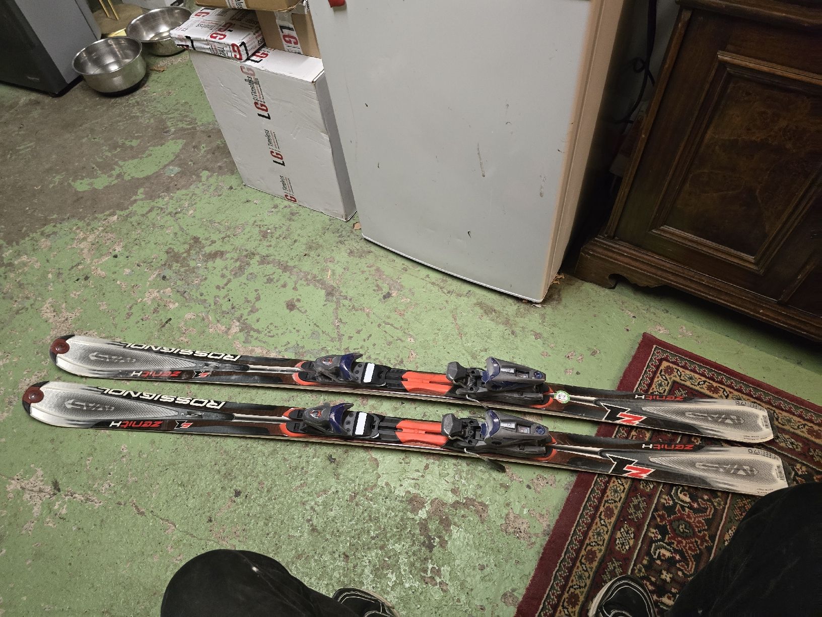 Skis: Rossignol Ski 170cm mit Bindung (D) – D'occasion à Rorschach par TimelessTrading