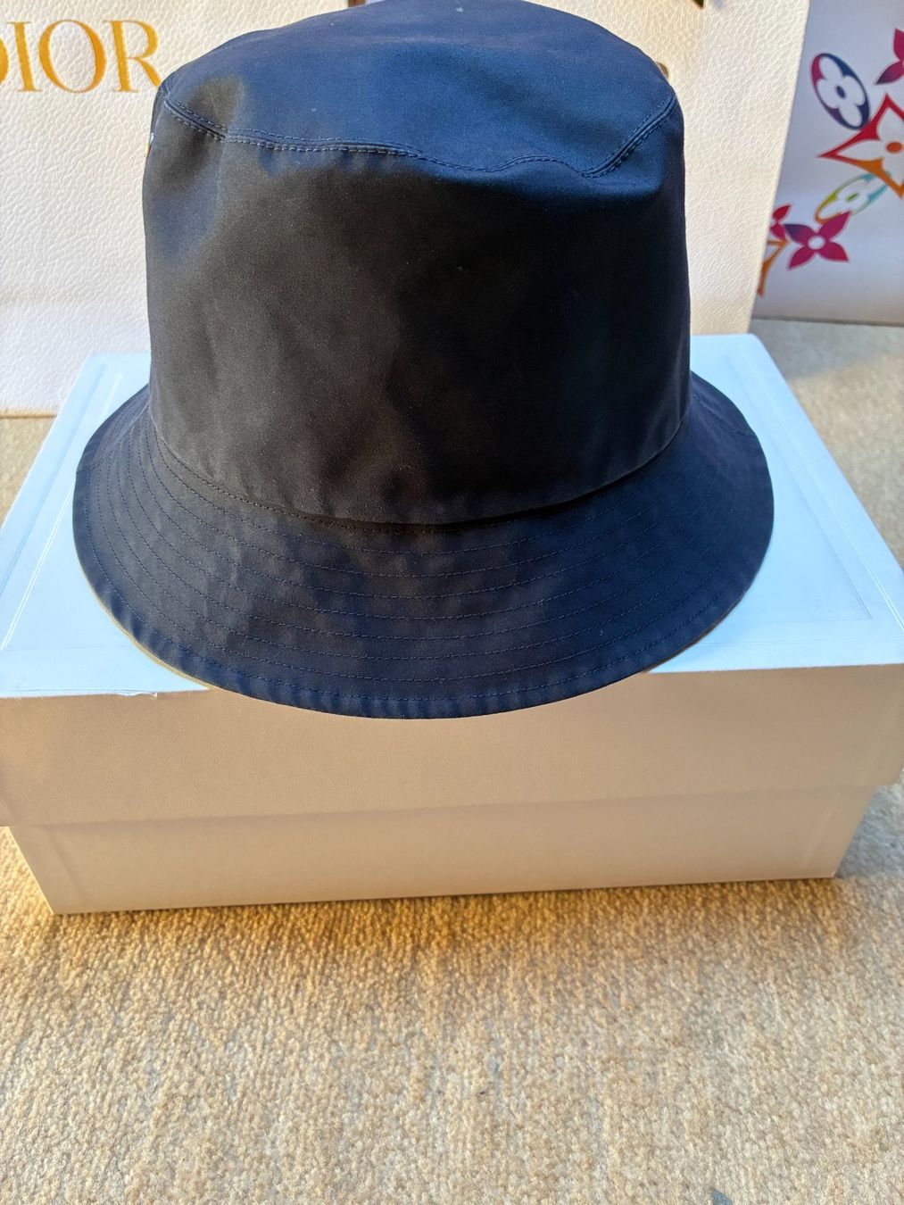 Dior Copricapi, berretti & cappellini: Dior - Teddy - D Bob MONOGRAM BOB – Usato da Lausanne venduto da PEX_Import 2
