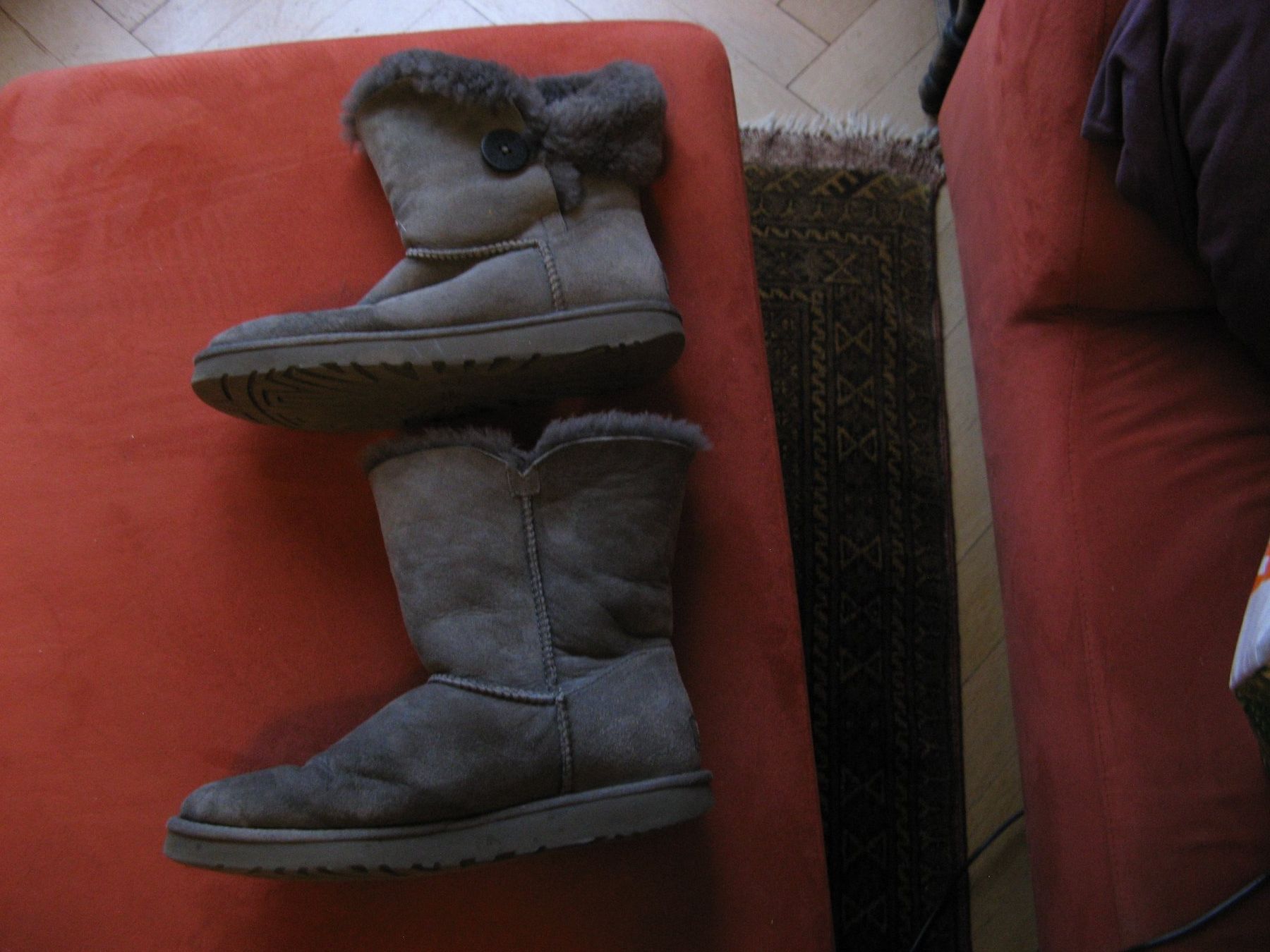 Ugg Scarpe da donna: Ugg Schuhe grau Gr. 41 – Usato da Zürich venduto da apil 2