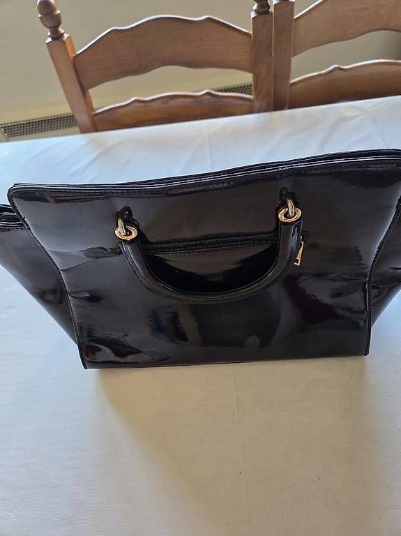 Borse da donna: Sacs a main – Usato da La Croix (Lutry) venduto da azzura01 1