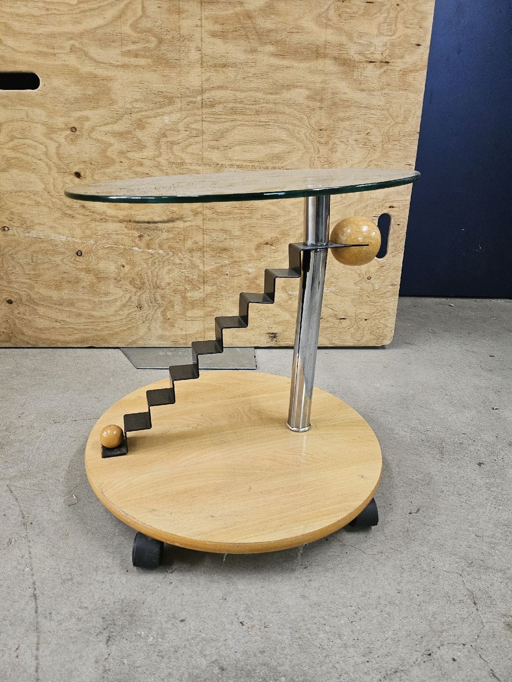 Tavoli: Beistelltisch Couchtisch Tisch Sofa – Usato da St. Gallen venduto da Cocos_Ricardo 1